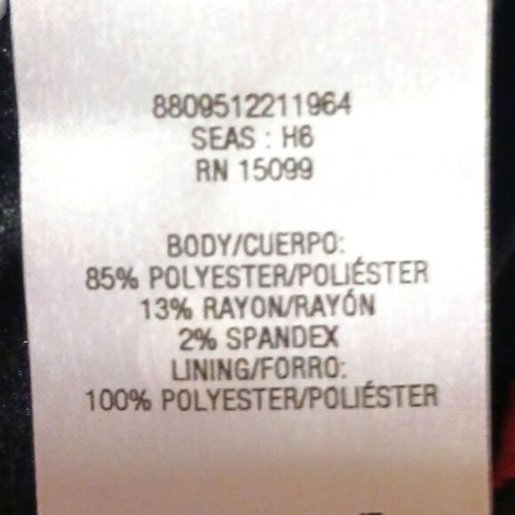 EMMA Plus Size Floral wrap dress - Picture 11 of 13